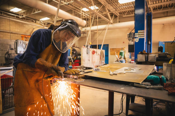 Clinton, IL Welder Pros